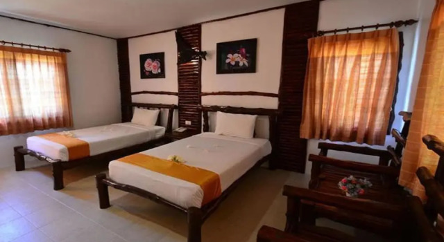 Бунгало Superior Alongkot Beach Resort Khanom