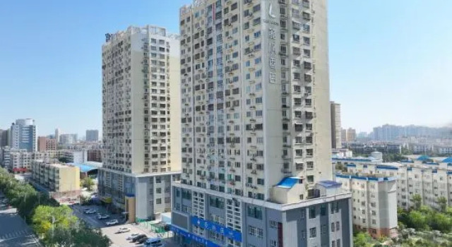 Lavande Hotel Hami Railway Station, Prenota Hotel Hami Xinjiang