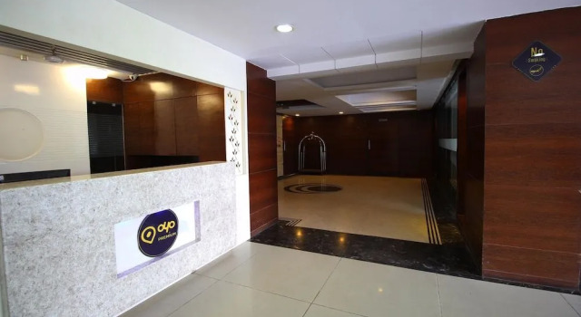 OYO 1821 Aarya Grand Hotel and Resort, Rezerwuj Ośrodek wypoczynkowy Sātej Gujarat