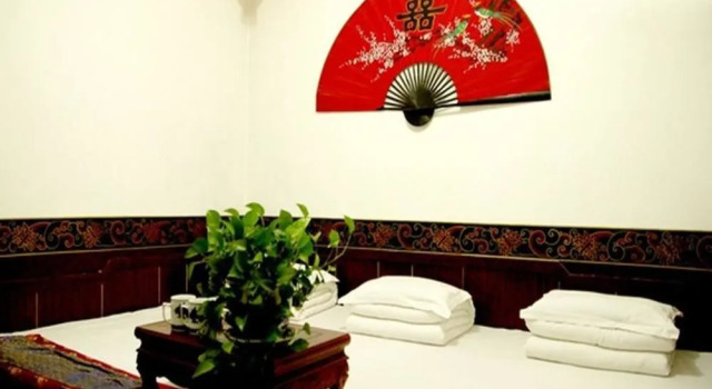 Pingyao Hong Jin Tai Fork Inn Part B, Забронировать Отель Отели Пинъяо с парковкой, рядом с Ji's Old Residence, Парковка