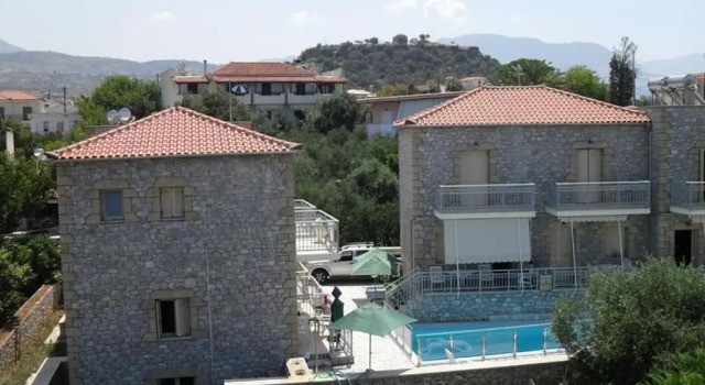 Апартаменты Manoleas Villas - Apartment 4