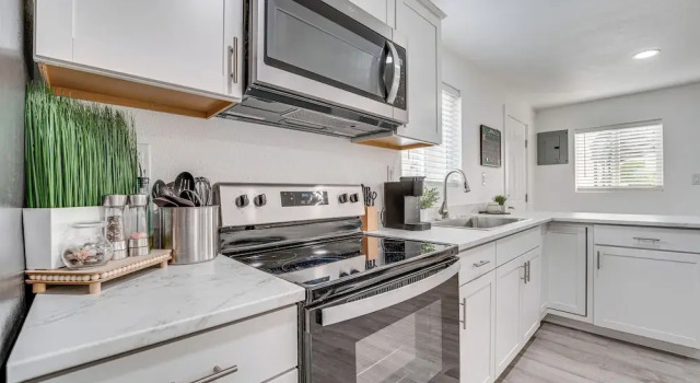 Апартаменты Pet-friendly Home < 1 Mi to Downtown Moses Lake!