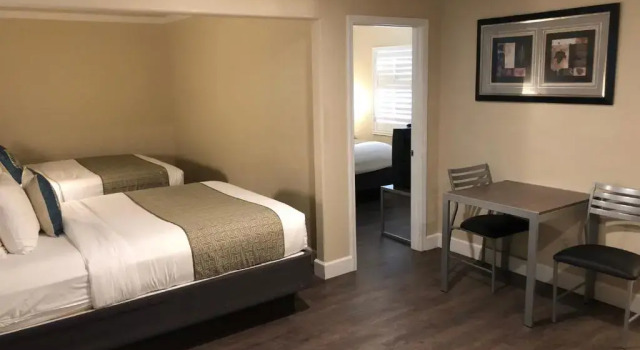 Люкс El Castell Motel