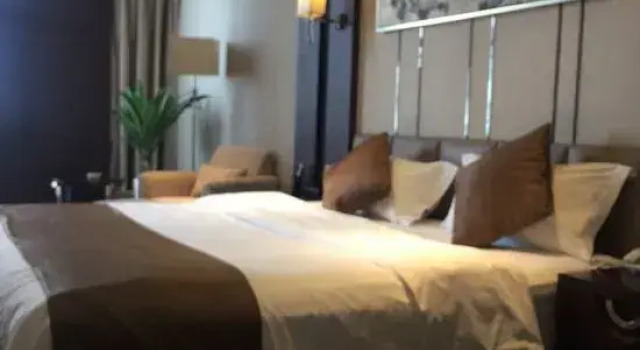Huashuyi Hotel (Huzhou Zhili Wuyue Plaza China Children's Wear City)