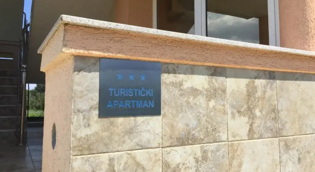 Apartments Vali