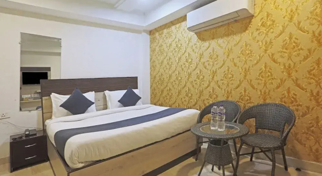 Hotel Aerostar Gold Near Yashobhoomi, Забронировать Отель Отели Нью-Дели с завтраком, Завтраки