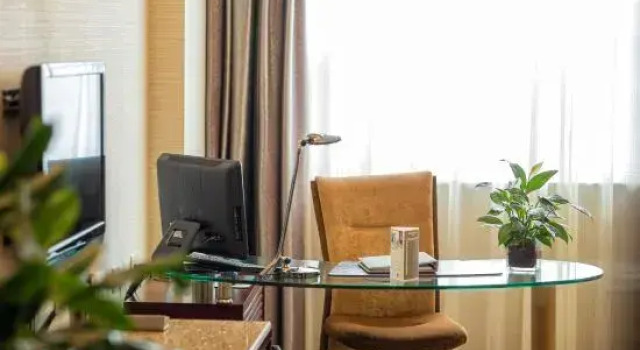 Люкс Superior Yuntai Hotel
