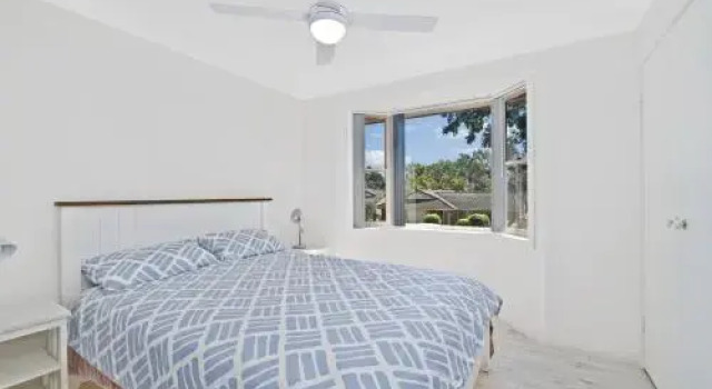 Aqualuna at Lighthouse Beach, 8 Capalla Court,, Забронировать Отель Отели и гостиницы Порт-Маккуори, рядом с Поле для гольфа Порт-Маккуори, Отель