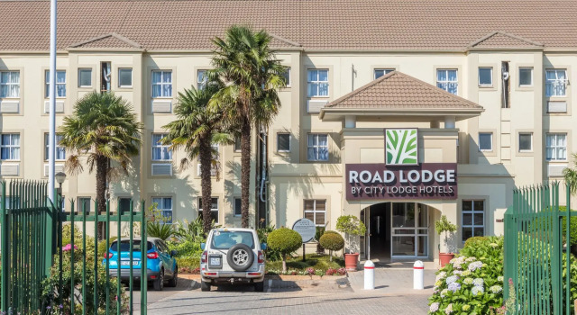 Road Lodge Isando