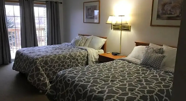 Двухместный номер Standard с балконом Amerivu Inn And Suites New Richmond