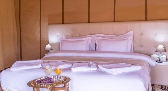 Asafar Luxury Camp, Rezervovat Kemp Hotely v Meknes-Tafilalet s parkováním, Parkování