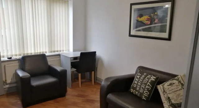 Immaculate 5-bed House in Central Birmingham, Varaa Hotelli Birmingham West Midlands