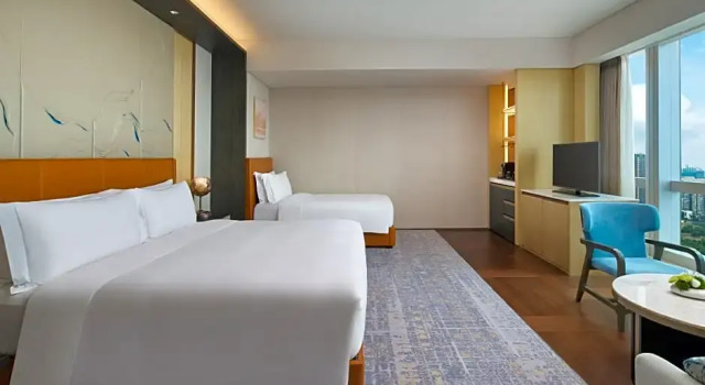 Трёхместный номер Premium с видом на город InterContinental Zhuhai by IHG