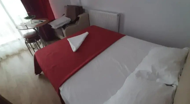 Studio PAPAYA BEACH, Prenota Appartamento Hotel a Mamaia-Sat con parcheggio, Parcheggio