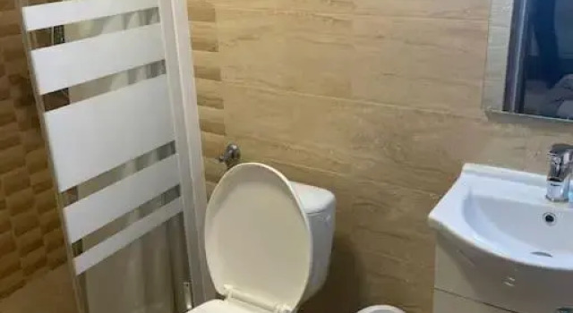 Casa Maxim - Locuință privata la poalele masivului Straja, Rezervovat Hotel Hotely v Hunedoara s parkováním, Parkování