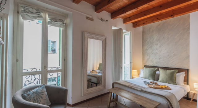 Апартаменты You & Me Lake Como