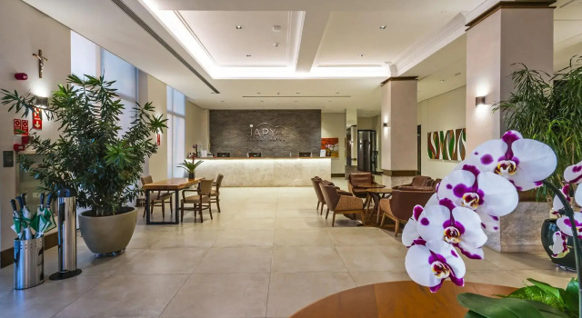 Japy Golf Resort, Забронировать Курортный отель Кабреува штат Сан-Паулу