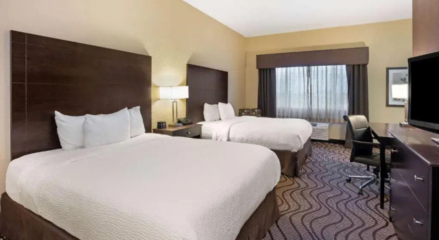 Четырёхместный люкс La Quinta by Wyndham Meridian / Boise West