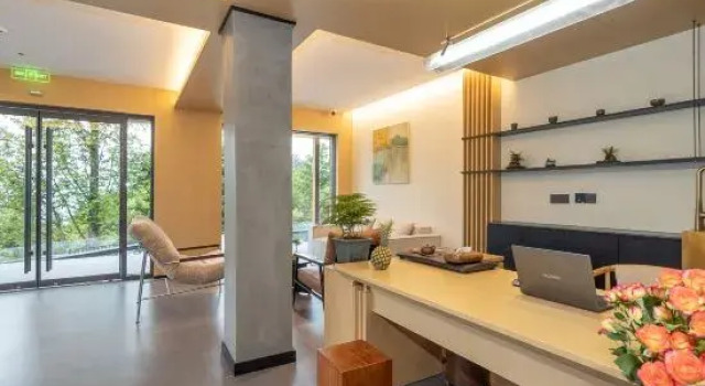 Yunmanli · Elegant Mountain Panorama | Zen Guesthouse (Terrace, Upper Jiuhua Mountain), Book Hotel 4-stjernede hoteller i Chizhou, 4*