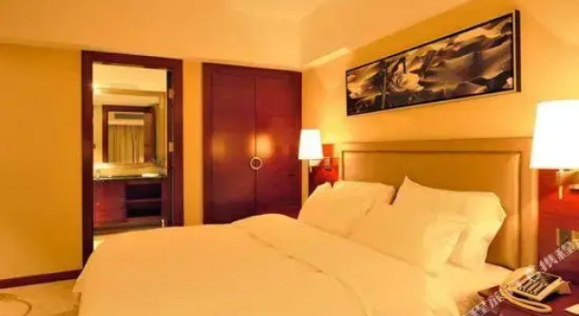 Pujing Hotel, Book Hotel Hoteller i Chengxiang med parkering, Parkering