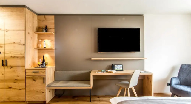 Двухместный номер Comfort с балконом Wirthshof Hotel & Chalets