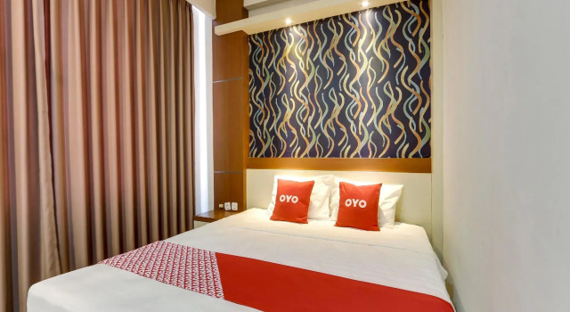 Camera Deluxe OYO 90973 Hotel Karunia Pkpri Grobogan