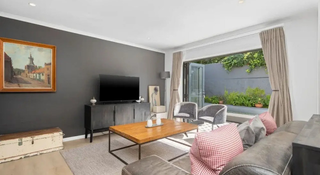 Uptown Retreat