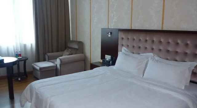 Shenzhen Airport Hotel（Shenzhen Bao'an International Airport T3 Terminal Store）, Забронировать Отель Отели Шэньчжэнь 3 звезды, 3*