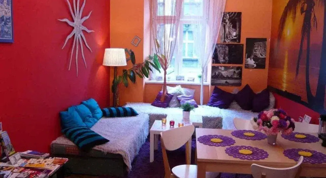 Aston Hostel, Забронировать Хостел Отели Кракова с парковкой, рядом с Церковь Святого Франциска Ассизи, Парковка