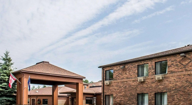 Номер Standard City Express by Marriott Petoskey Harbor Springs