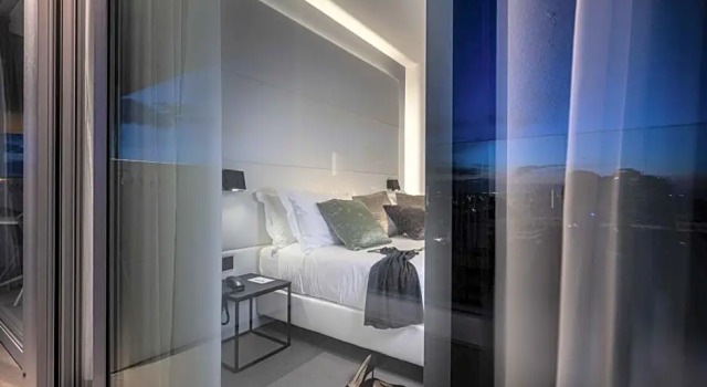 Superior J44 Lifestyle hotel