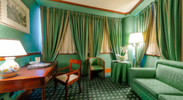 Люкс Senior Grand Hotel Duca DEste
