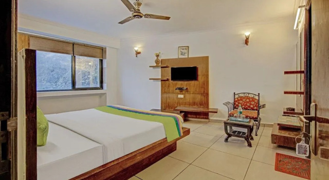 Treebo Trend Hotel Le Grand