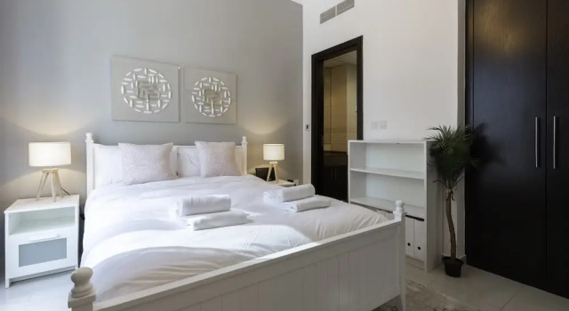 Sunny Apartment in Marina With a View Ideal Location, Забронировать Апартаменты/квартира Апартаменты Эмирата Дубая, рядом с Dubai Marina Yacht Club, Апартаменты/квартира