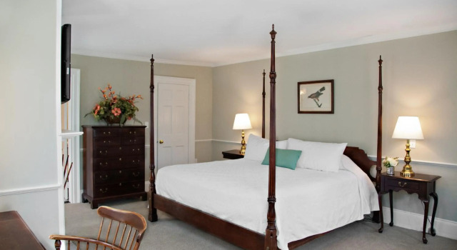 Concords Colonial Inn, Réserver Hôtel Concord McIntyre