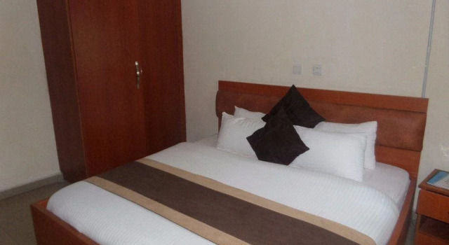 Ralmeton Hotel, Book Hotel Kado AbujaMun