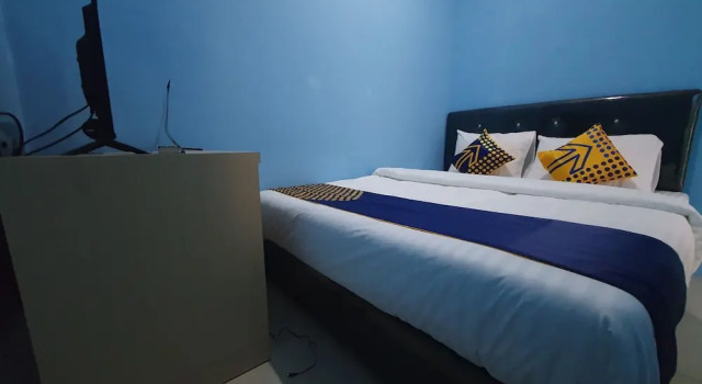 Номер Standard RedDoorz Syariah At Jl Pangeran Hidayatullah Cianjur