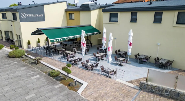 Santiny Hotel & Restaurant
