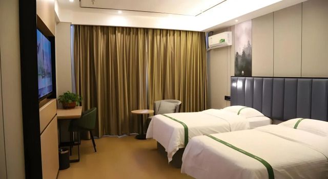 GreenTree Inn Express Laizhou Bus Station Wenhua Xi Street, Prenota Hotel Hotel a Shandong con parcheggio, Parcheggio