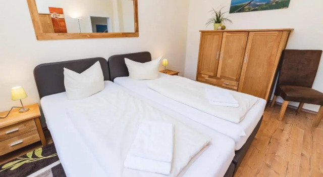 Skerra Apartments "am Fitness-Studio", Buchen Sie Ferienwohnung Fehmarn Troms