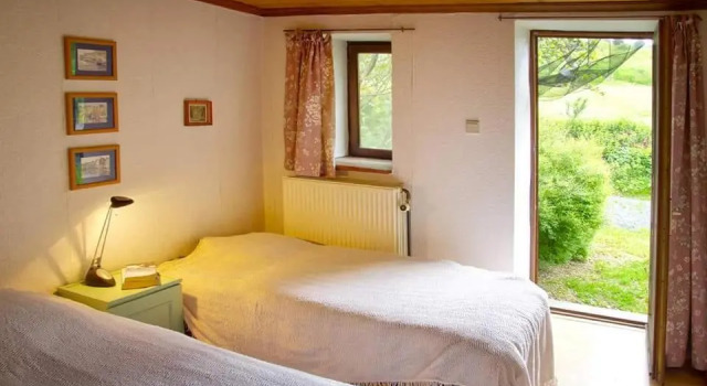 La Petite Maison, Забронировать Отель Бьевр Land of the High Lesse