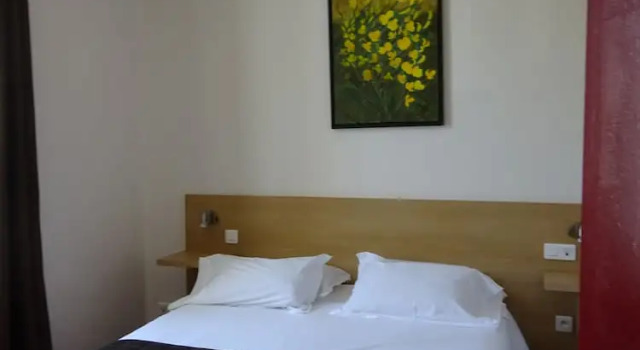 Двухместный номер Economy Hotel Restaurant Le Castel Fleuri