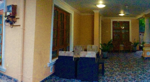 Negombo Budget Villa