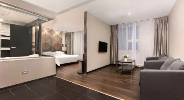 Люкс Luxury Mixier Hotel (zibo badaju Shandong University of Technology)