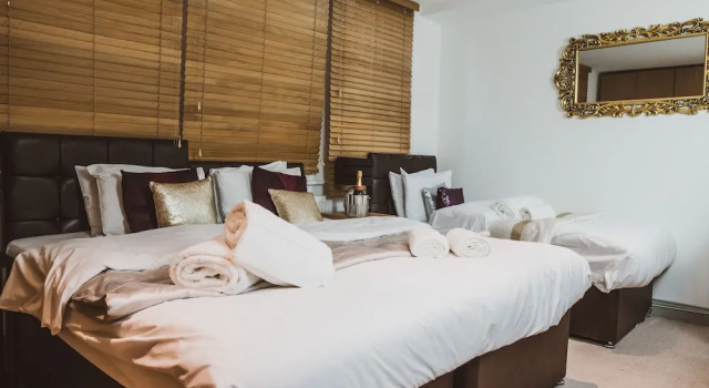 Апартаменты Luxury Novelty Suites