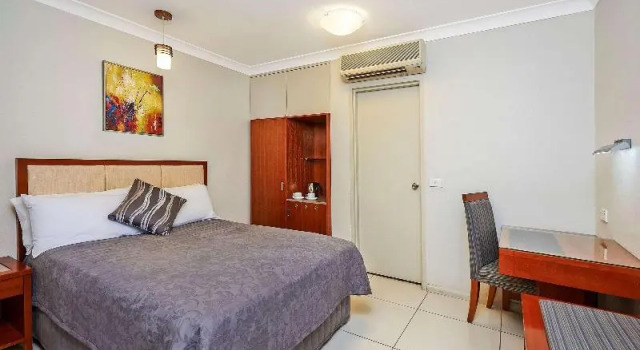Двухместный номер Standard с балконом Comfort Inn & Suites Burwood
