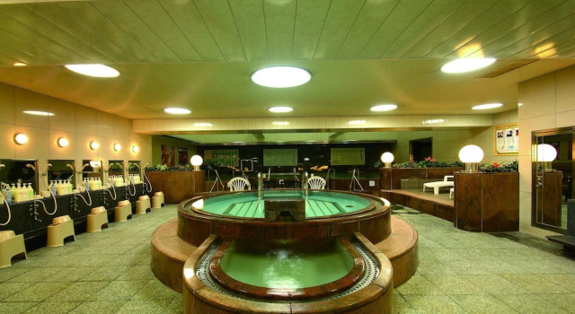 Nikoh Capsule Hotel Refre - Hostel - Caters to Men