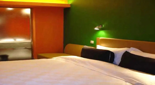Garden Inn Gonghe Xin Lu, Varaa Hotelli Zhabei 