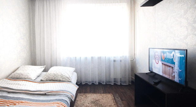 Pryanik Apartments (Пряник Апартментс) на проспекте Ленина 157