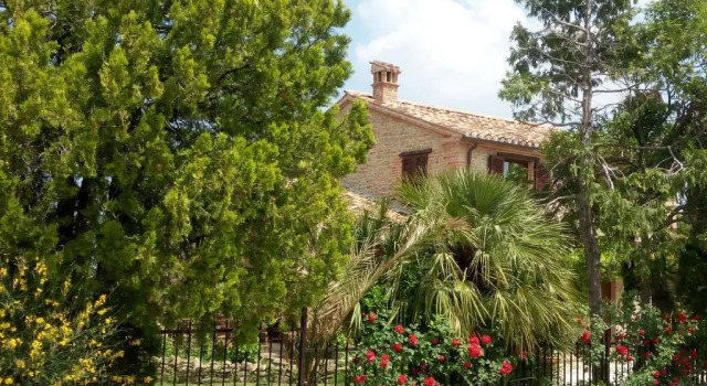 Casale San Martino Agriturismo Bio, Rezervovat Hotel  